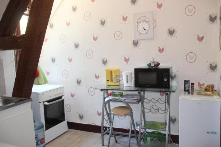 Suite Dans Les Dependances Du Chateau Agonges ภายนอก รูปภาพ